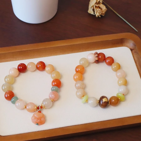12MM large natural Xinjiang gold thread jade bracelet couple style ethnic style round bead hanging cat paw sandalwood bracelet wholesale 12MM large natural Xinjiang gold thread jade bracelet couple style ethnic style round bead hanging cat paw sandalwood bracelet wholesale